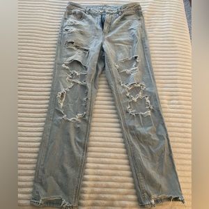 American eagle mom jeans